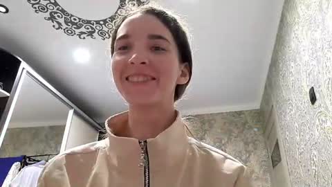 Snapshot of celindastoia chatting on June 2026 10:29:01 AM Elizabeth online show from June 2026 10:29:01 AM