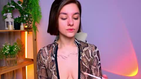 Snapshot of celine_dionn chatting on March 2026 03:43:02 AM Celine online show from March 2026 03:43:02 AM