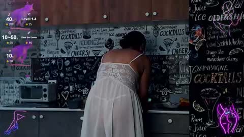 Snapshot of celine_faer1 chatting on December 2025 06:50:01 AM Celine online show from December 2025 06:50:01 AM