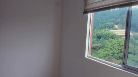 Snapshot of ceron_cb chatting on January 2026 06:43:02 PM ceron cb online show from January 2026 06:43:02 PM