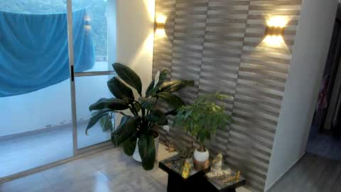 Snapshot of ceron_cb chatting on April 2026 10:37:02 PM ceron cb online show from April 2026 10:37:02 PM