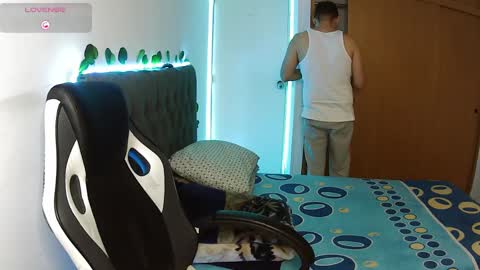 Cerso online show from February 2025 12:00:02 PM