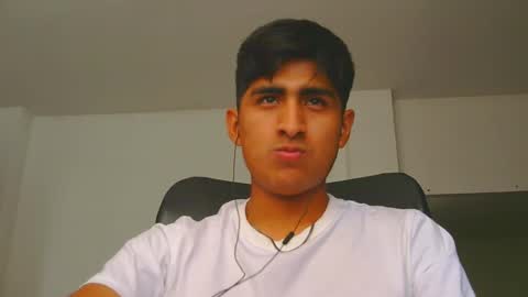 Snapshot of cesarex148 chatting on December 2024 06:53:02 PM Cesar online show from December 2024 06:53:02 PM