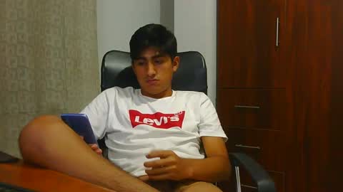 Snapshot of cesarex148 chatting on February 2025 12:51:02 AM Cesar online show from February 2025 12:51:02 AM