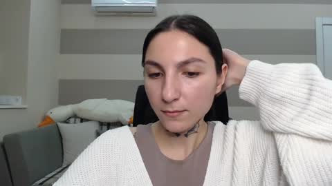 Kate online show from January 2025 01:00:02 PM