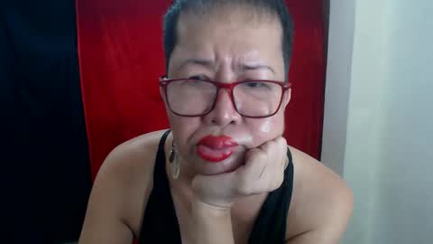 Snapshot of champaka123 chatting on May 2026 07:02:02 AM champaka online show from May 2026 07:02:02 AM