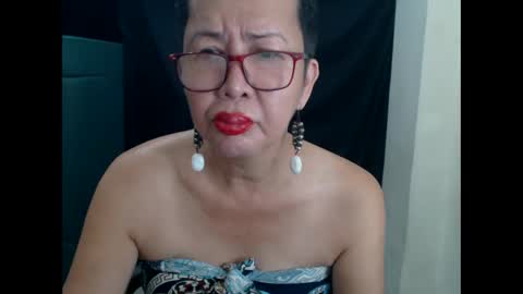 Snapshot of champaka123 chatting on May 2026 01:14:02 AM champaka online show from May 2026 01:14:02 AM