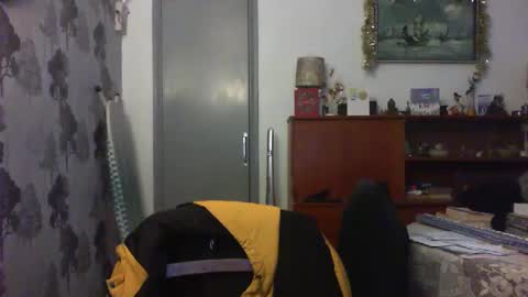 Snapshot of champers37 chatting on December 2024 03:33:02 PM Champers online show from December 2024 03:33:02 PM