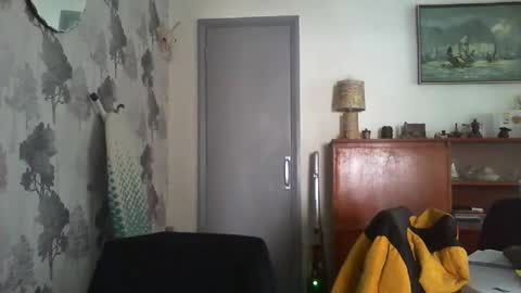 Snapshot of champers37 chatting on March 2026 10:11:01 AM Champers online show from March 2026 10:11:01 AM