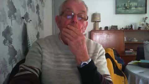 Snapshot of champers37 chatting on March 2026 12:05:01 PM Champers online show from March 2026 12:05:01 PM