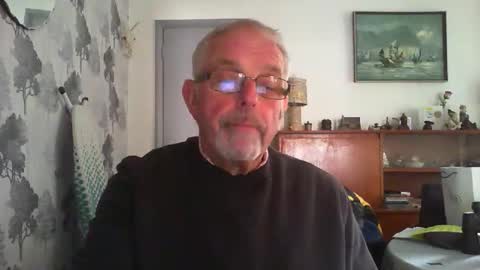 Snapshot of champers37 chatting on March 2026 04:07:02 PM Champers online show from March 2026 04:07:02 PM