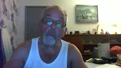 Snapshot of champers37 chatting on May 2026 08:39:02 PM Champers online show from May 2026 08:39:02 PM