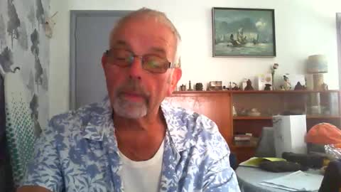Snapshot of champers37 chatting on May 2026 08:00:01 AM Champers online show from May 2026 08:00:01 AM