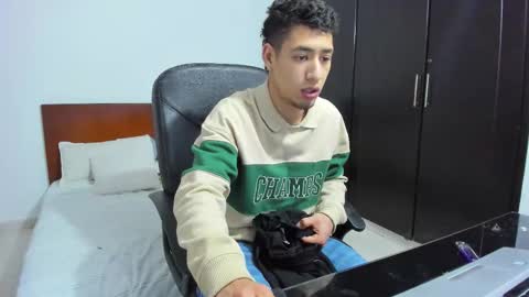 Kenji online show from October 2025 01:13:02 AM