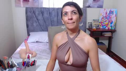 Snapshot of chanel_joliee chatting on June 2026 01:34:02 PM chanel online show from June 2026 01:34:02 PM