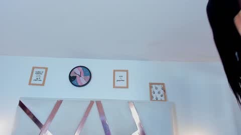 C H A N E L online show from February 2025 02:04:02 AM