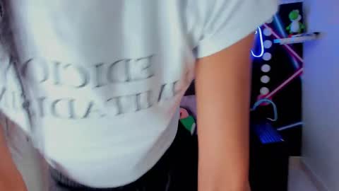 C H A N E L online show from February 2025 02:07:01 AM