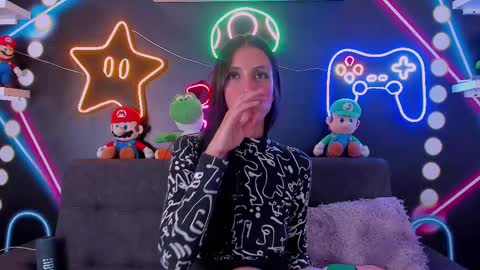 C H A N E L online show from February 2025 10:31:02 PM