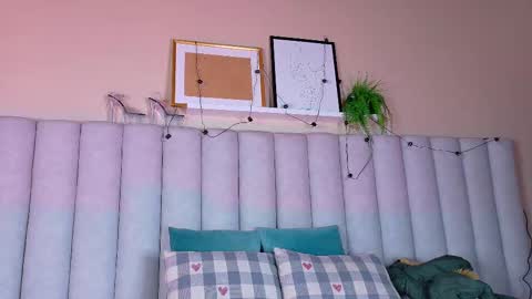 C H A N E L online show from October 2025 02:42:01 AM