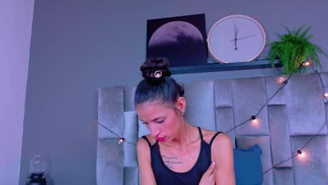 C H A N E L online show from November 2025 02:55:01 AM