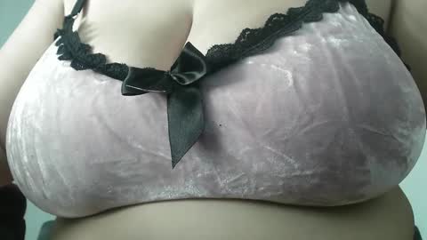 Fabi online show from December 2024 03:15:01 PM