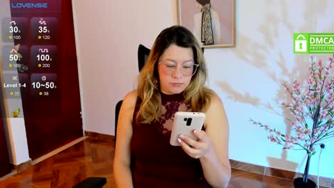 Snapshot of chanell_taylor_ chatting on January 2025 12:56:01 PM chanell online show from January 2025 12:56:01 PM