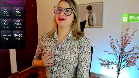 Snapshot of chanell_taylor_ chatting on February 2025 09:31:01 AM chanell online show from February 2025 09:31:01 AM