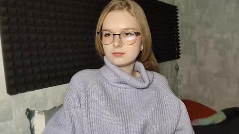 Lia online show from February 2026 07:15:01 AM