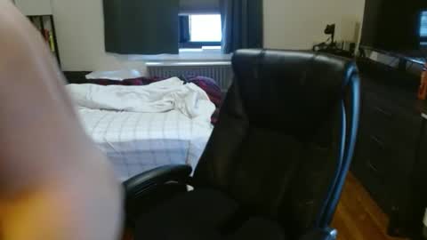 Snapshot of changyb chatting on February 2026 08:27:01 PM changyb online show from February 2026 08:27:01 PM