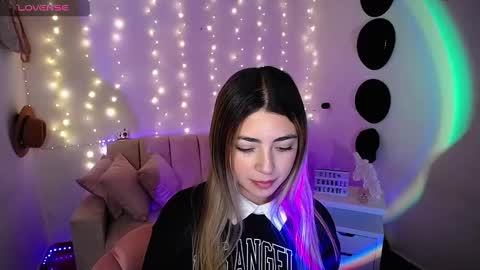 Snapshot of channel_blonde_a chatting on March 2025 09:48:02 PM channel_blonde_a online show from March 2025 09:48:02 PM