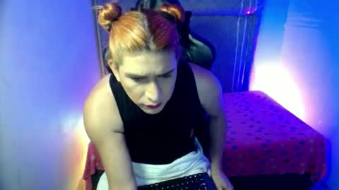 Snapshot of channel_exotic chatting on April 2026 01:54:01 AM CHANNEL online show from April 2026 01:54:01 AM