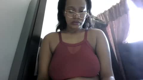 Snapshot of chantal99 chatting on September 2025 03:48:01 PM chantal99 online show from September 2025 03:48:01 PM