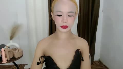 chantal_fuck online show from October 2025 10:12:02 AM