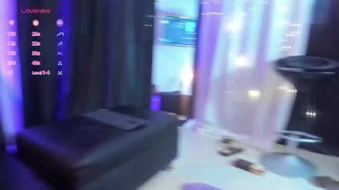 Snapshot of chantal_russell chatting on March 2026 08:59:01 PM chantal_russell online show from March 2026 08:59:01 PM