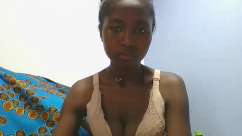 chantale483461 online show from March 2026 05:30:01 AM