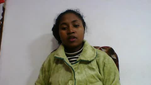 chantale483461 online show from July 2026 06:01:02 PM