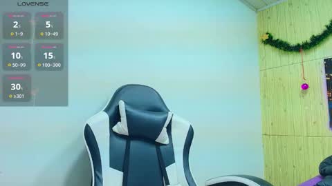    online show from December 2025 07:53:02 PM