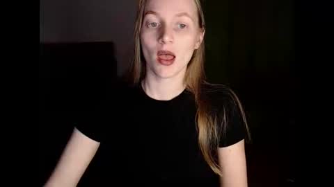 Snapshot of chanti_lovee chatting on February 2025 09:48:01 PM We Vibe  Device that vibrates at the sound of Tips and makes me wet. vibe lush edging daddy lovense online show from February 2025 09:48:01 PM