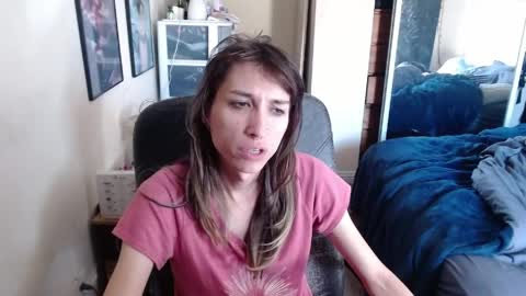 Snapshot of chaos_kat chatting on May 2026 04:15:01 PM Chaos Kat online show from May 2026 04:15:01 PM