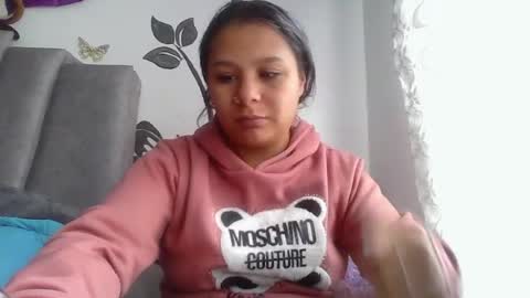 Snapshot of charis_21 chatting on April 2026 07:10:01 PM charis 2 online show from April 2026 07:10:01 PM