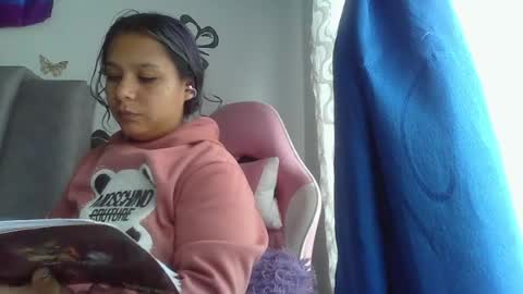 Snapshot of charis_21 chatting on April 2026 07:58:02 PM charis 2 online show from April 2026 07:58:02 PM