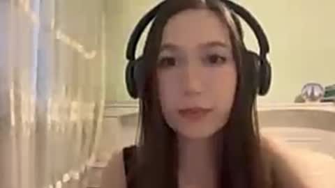 Scarlett online show from March 2026 02:25:02 PM