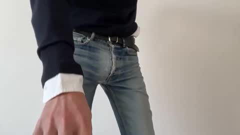 Snapshot of charlesdeparis chatting on November 2025 10:27:01 AM charles online show from November 2025 10:27:01 AM