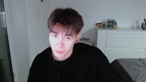 Snapshot of charleshanson69 chatting on November 2025 04:29:01 PM charleshanson69 online show from November 2025 04:29:01 PM