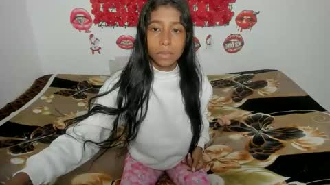 Snapshot of charley_hot chatting on January 2026 03:53:02 AM charley_hot online show from January 2026 03:53:02 AM