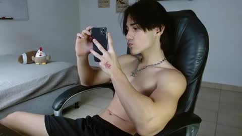 Snapshot of charley_morgan chatting on February 2026 08:40:01 PM charley_morgan online show from February 2026 08:40:01 PM