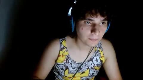 Snapshot of charley_quin chatting on March 2026 01:44:02 AM Charley quinn online show from March 2026 01:44:02 AM