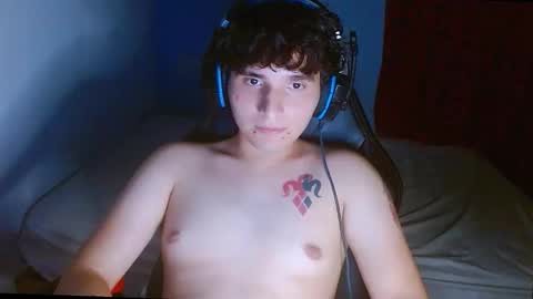 Snapshot of charley_quin chatting on April 2026 12:49:02 AM Charley quinn online show from April 2026 12:49:02 AM