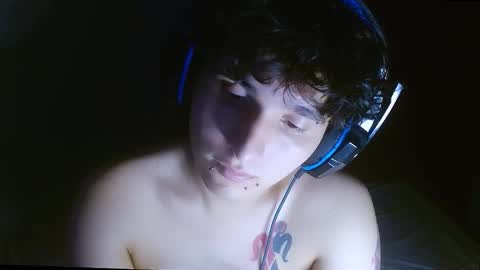 Snapshot of charley_quin chatting on April 2026 12:44:02 AM Charley quinn online show from April 2026 12:44:02 AM