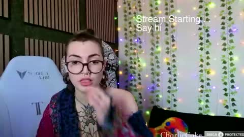 Snapshot of charliecake chatting on July 2026 08:44:02 PM Charlie Cake online show from July 2026 08:44:02 PM